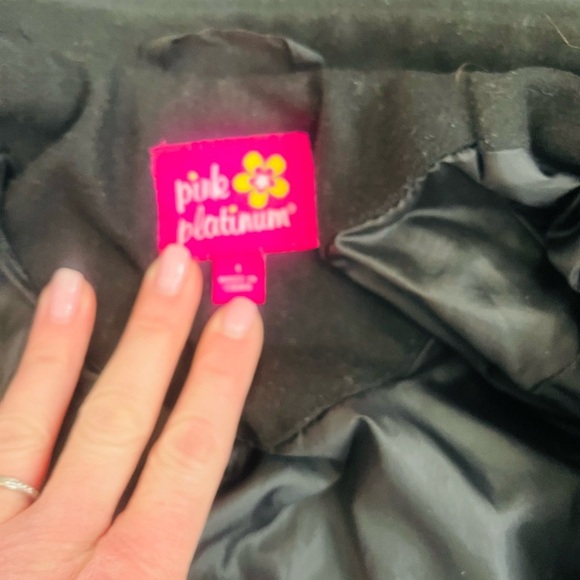 Like new cute girl coat size 4 - Picture 3 of 5